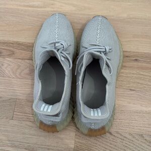 100 percent authentic yeezy’s